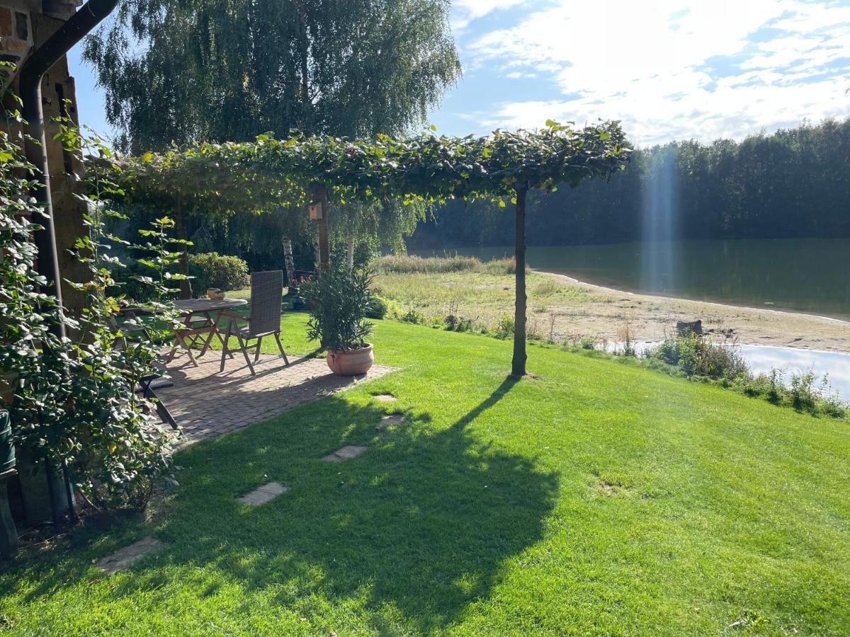Gemuetliches Fachwerkhaus Am See Mit Kamin Warendorf Buitenkant foto