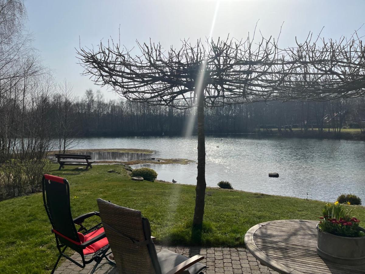 Gemuetliches Fachwerkhaus Am See Mit Kamin Warendorf Buitenkant foto
