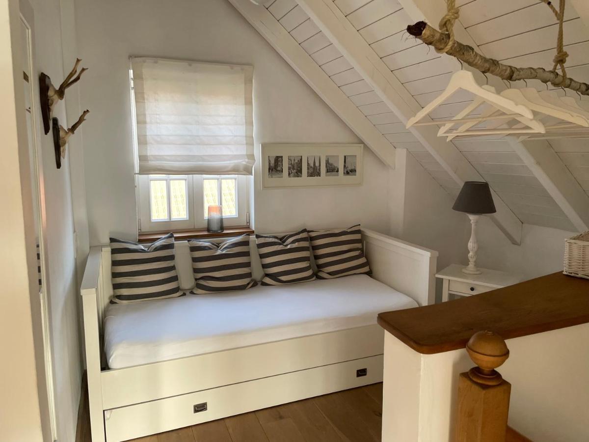 Gemuetliches Fachwerkhaus Am See Mit Kamin Warendorf Buitenkant foto